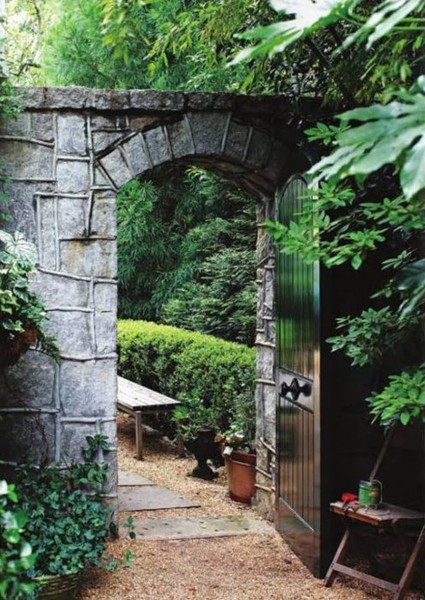 Landscape Inspirations: 10 Most Beautiful Garden Entries and Gates