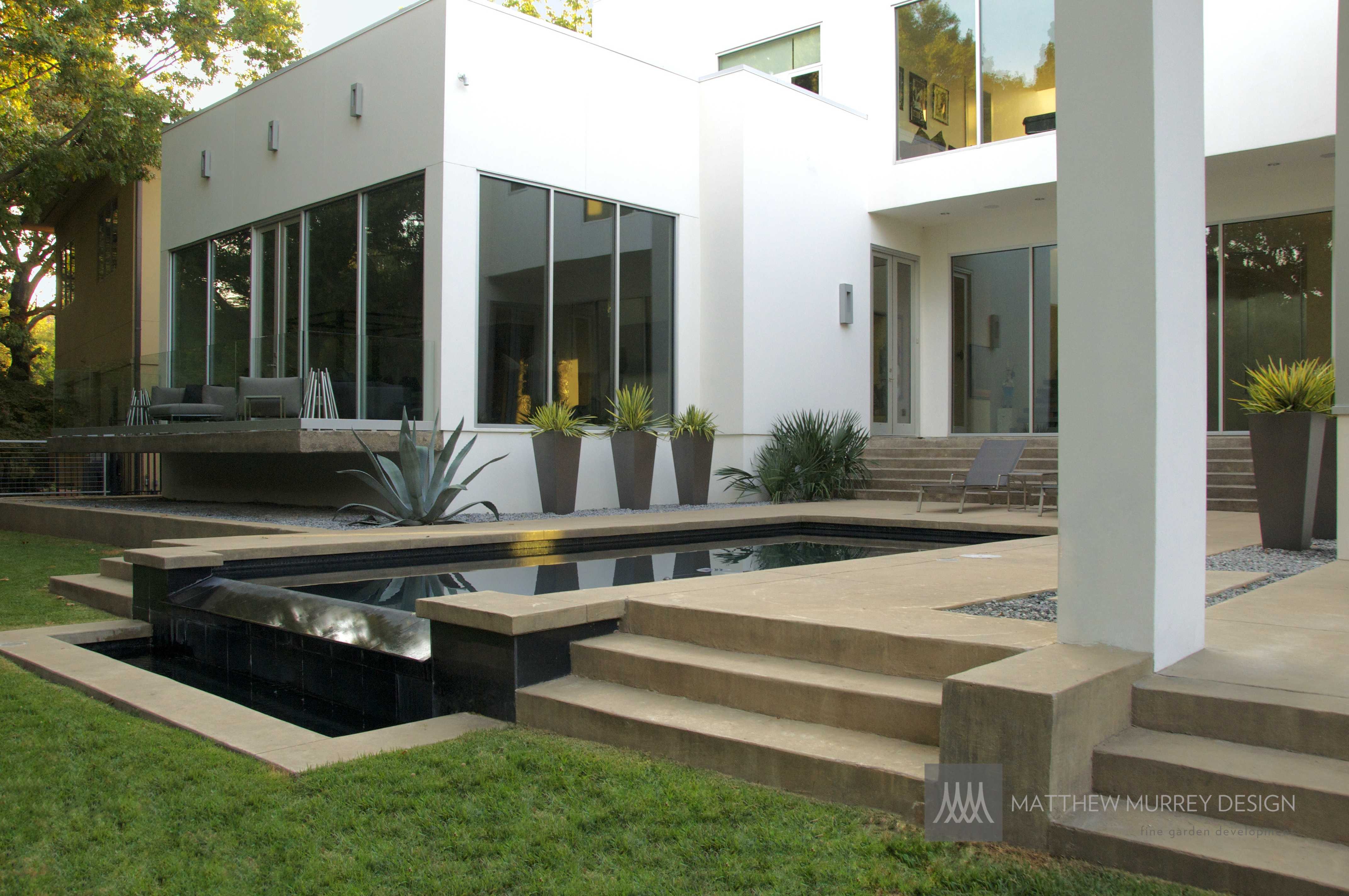 House Tour: Sophisticated Contemporary Landscape Design