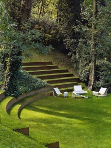 Landscape ideas - Grade change - Lawn Steps