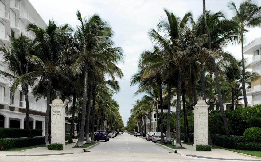 1.Street View - Limestone and Palm Tree Entrance - Worth Ave