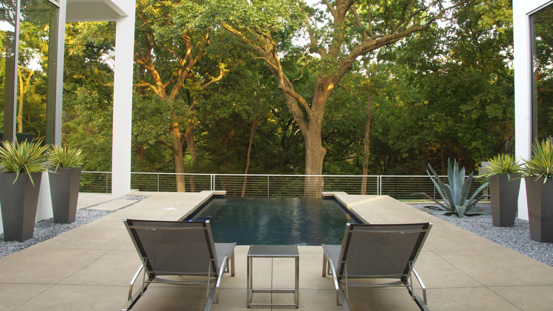 Contemporary Landscape Design - Dallas, Texas